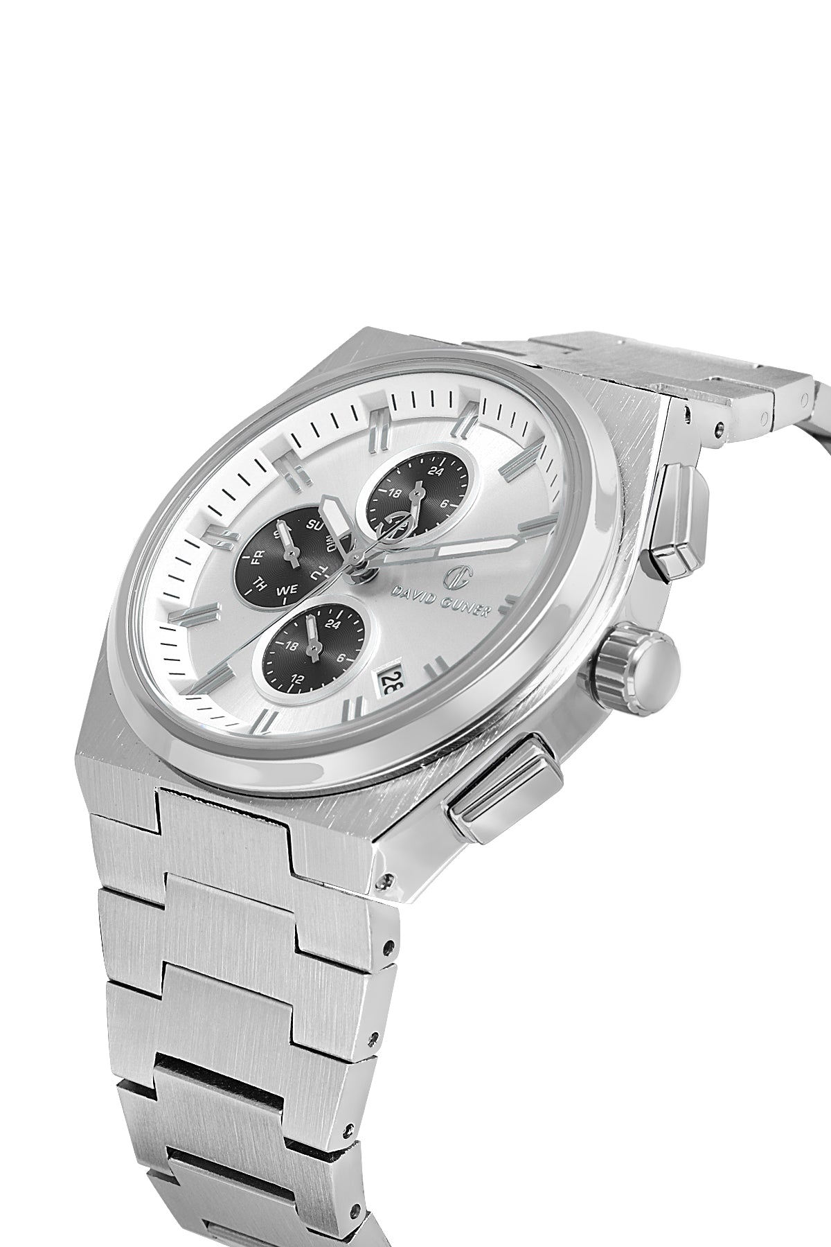 David Guner 8845GA-A1 men's watch with silver dial, silver-tone case and stainless steel bracelet – angled view
