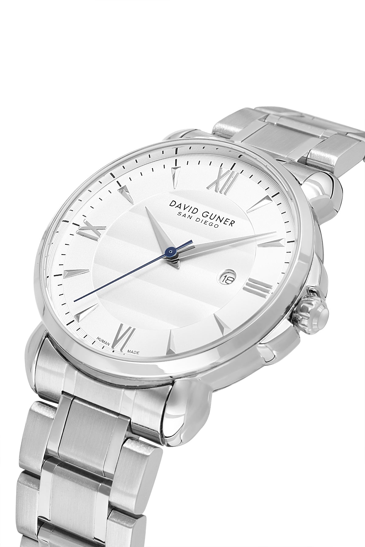David Guner 9100GA-A1 men's watch with white dial, silver-tone case and stainless steel bracelet – angled view